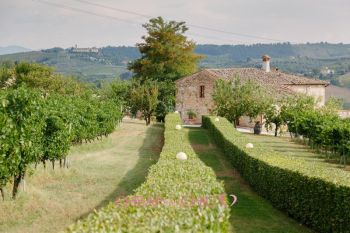 farmhouse-weddings-tuscany