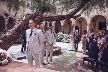 wedding-in-sorrento-cloisters